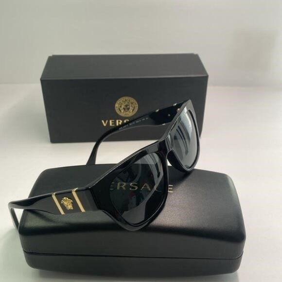 New Authentic Versace VE4457 is a Full Rim frame for Men Sunglass - Picture 1 of 13